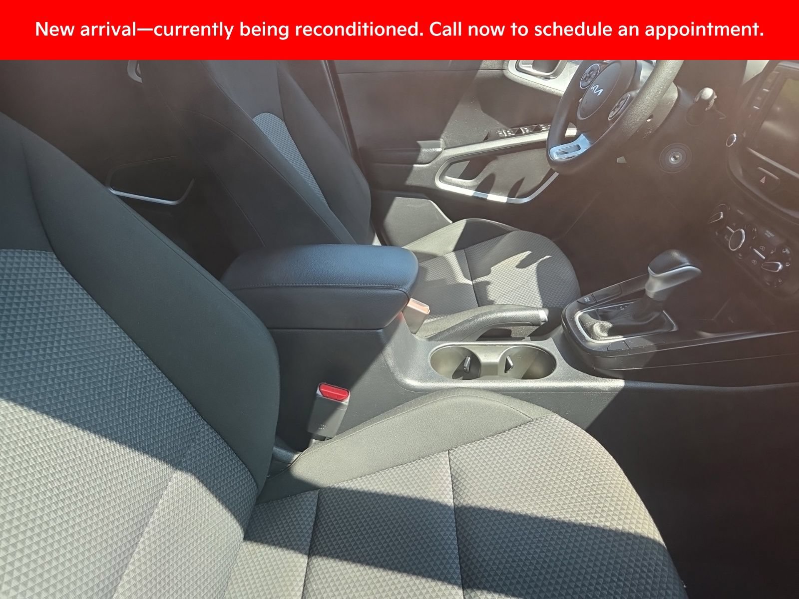 Certified 2022 Kia Soul LX w/ Technology Package FWD image 7