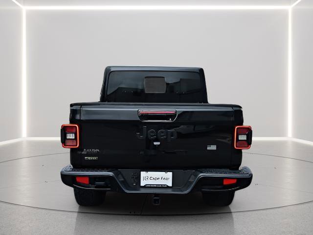Used 2023 Jeep Gladiator Overland image 4