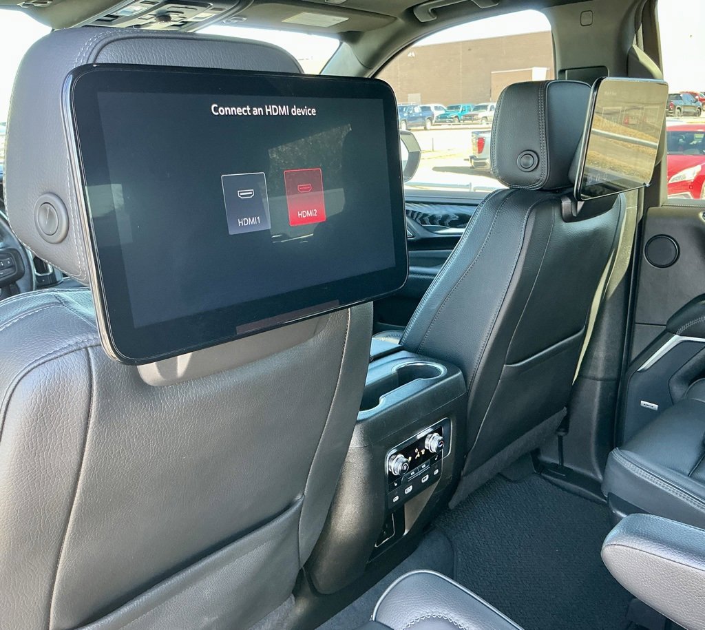 Used 2022 GMC Yukon Denali w/ Denali Ultimate Package image 31