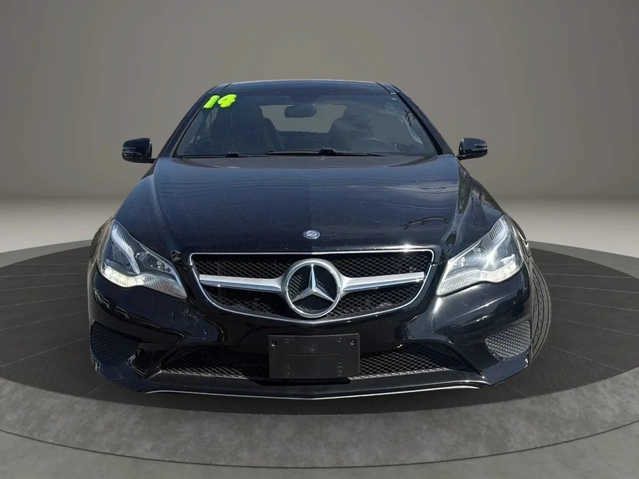 Used 2014 Mercedes-Benz E 350 4MATIC Coupe image 2