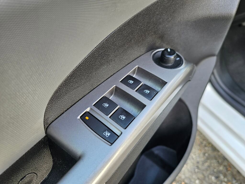 Used 2019 Chevrolet Sonic Premier image 27