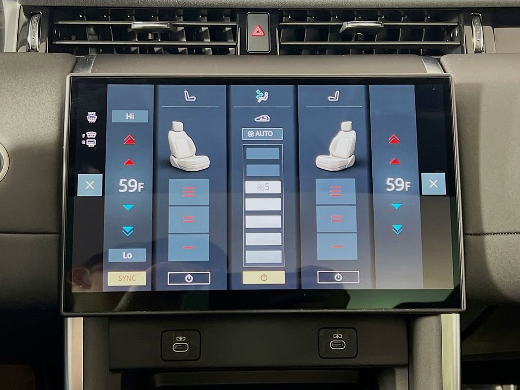 Certified 2024 Land Rover Discovery Sport S image 16