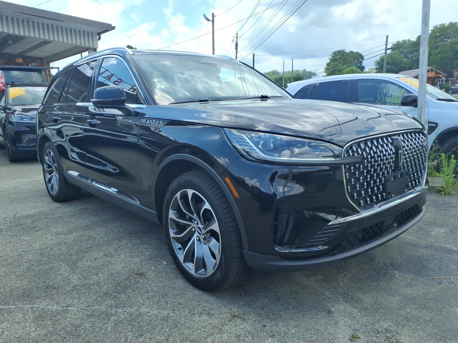 Used 2025 Lincoln Aviator Reserve w/ Illumination Package