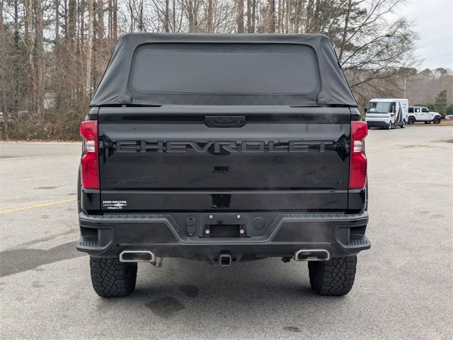 Used 2024 Chevrolet Silverado 1500 Custom Trail Boss w/ LPO, Dark Essentials Package image 3