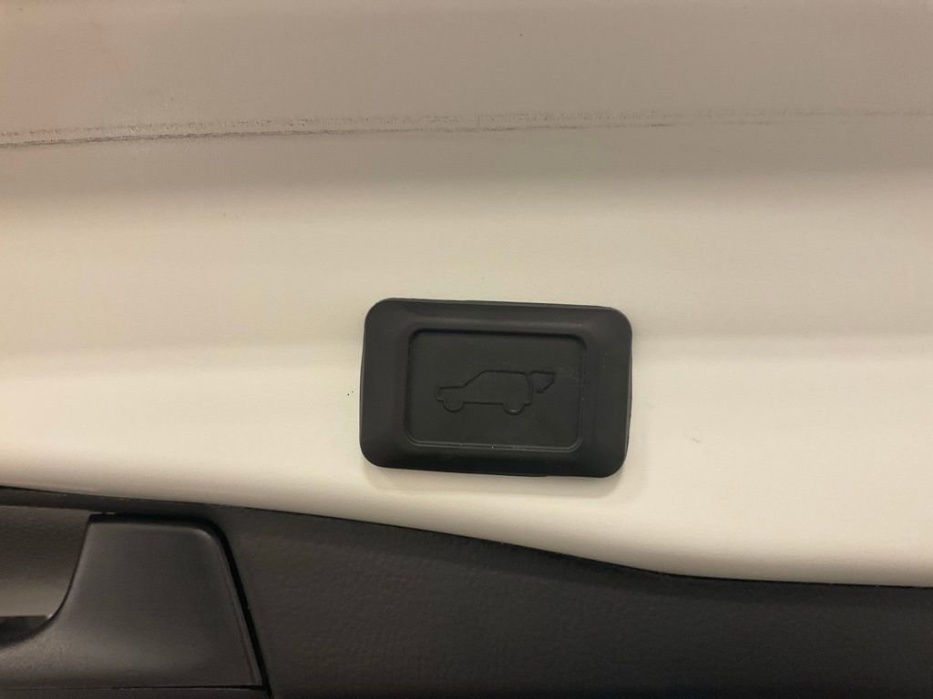 Used 2024 Toyota RAV4 XLE image 36