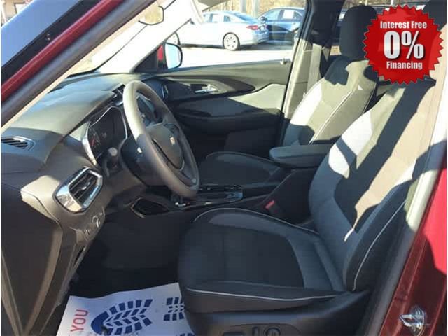Certified 2022 Chevrolet TrailBlazer LT w/ Driver Confidence Package AWD/4WD image 18
