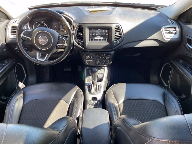 Used 2020 Jeep Compass Latitude AWD/4WD image 22
