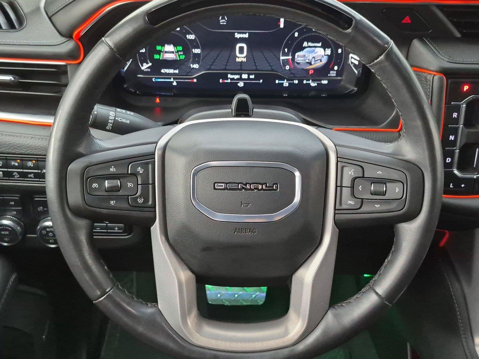 Used 2024 GMC Yukon Denali w/ Advanced Technology Package AWD/4WD image 15