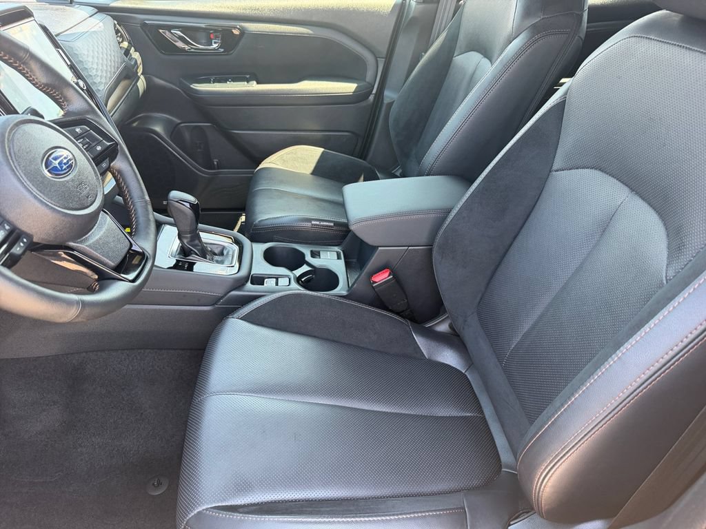 Certified 2025 Subaru Forester Touring w/ Popular Package - Touring AWD/4WD image 10