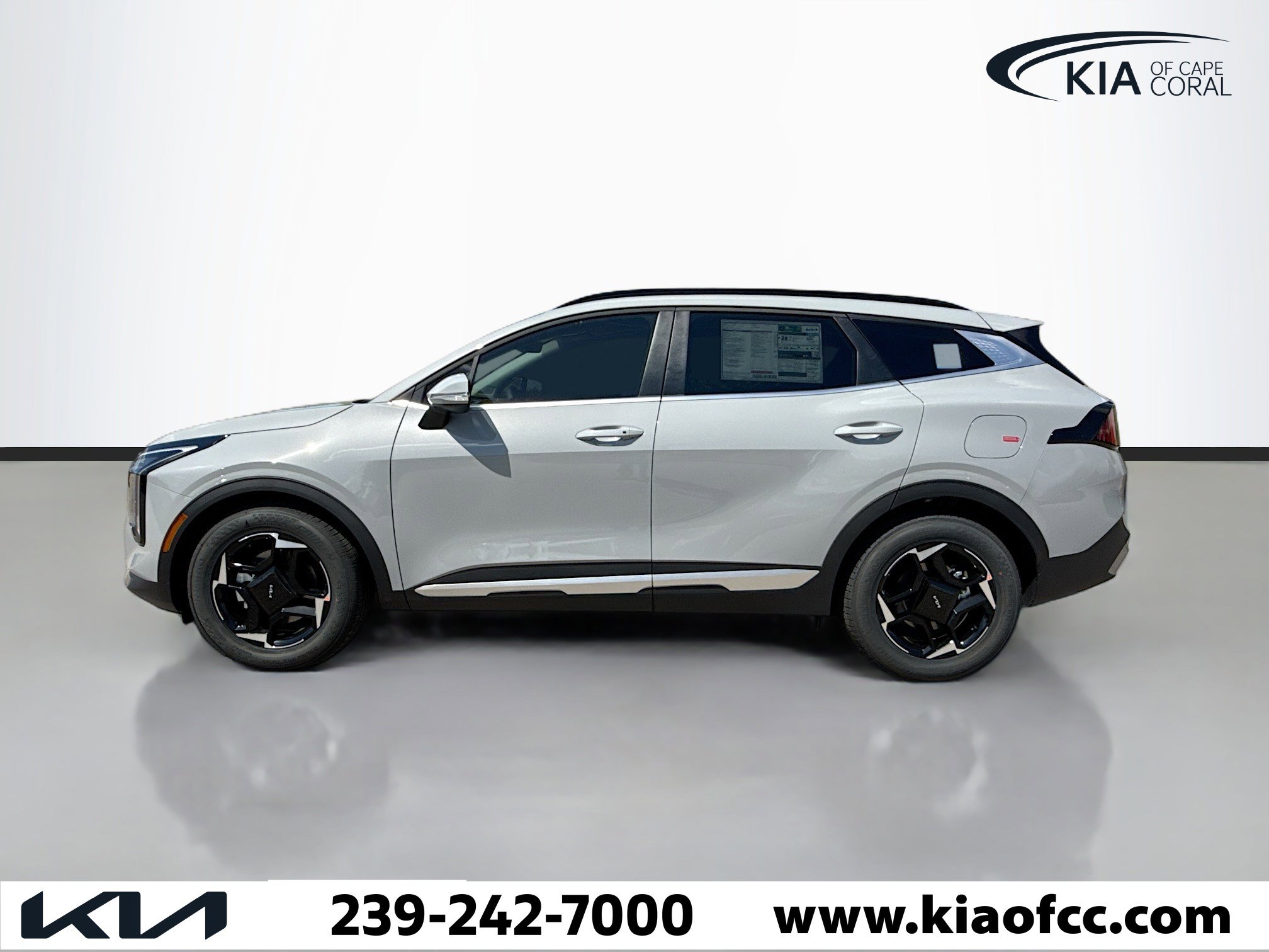 New 2026 Kia Sportage EX image 2