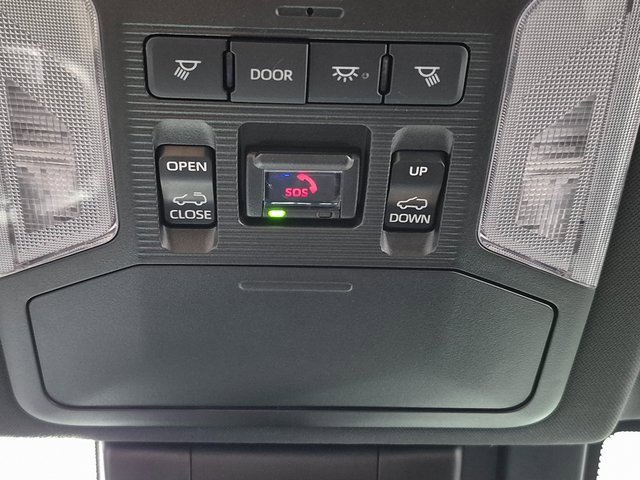 Certified 2022 Toyota RAV4 XSE image 21