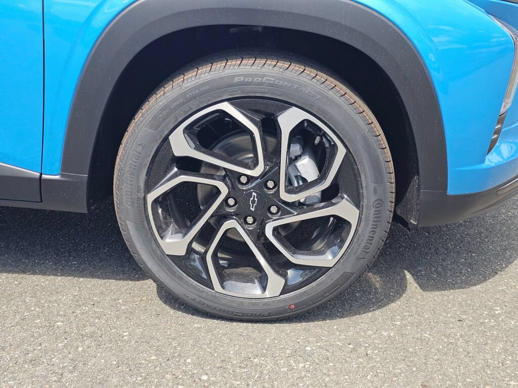 New 2026 Chevrolet Trax RS w/ Driver Confidence Package FWD image 33