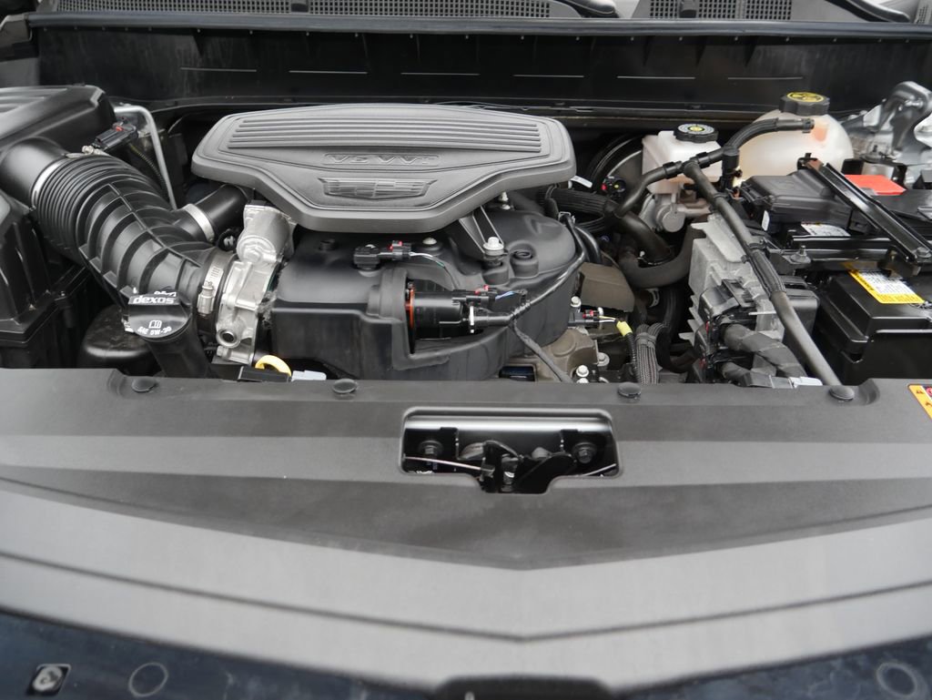 Used 2024 Cadillac XT6 Premium Luxury w/ Technology Package image 13