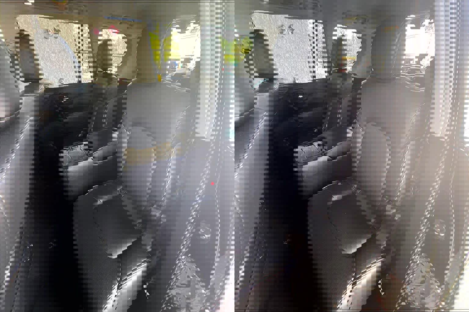 Used 2023 INFINITI QX80 Luxe w/ Cargo Package image 21