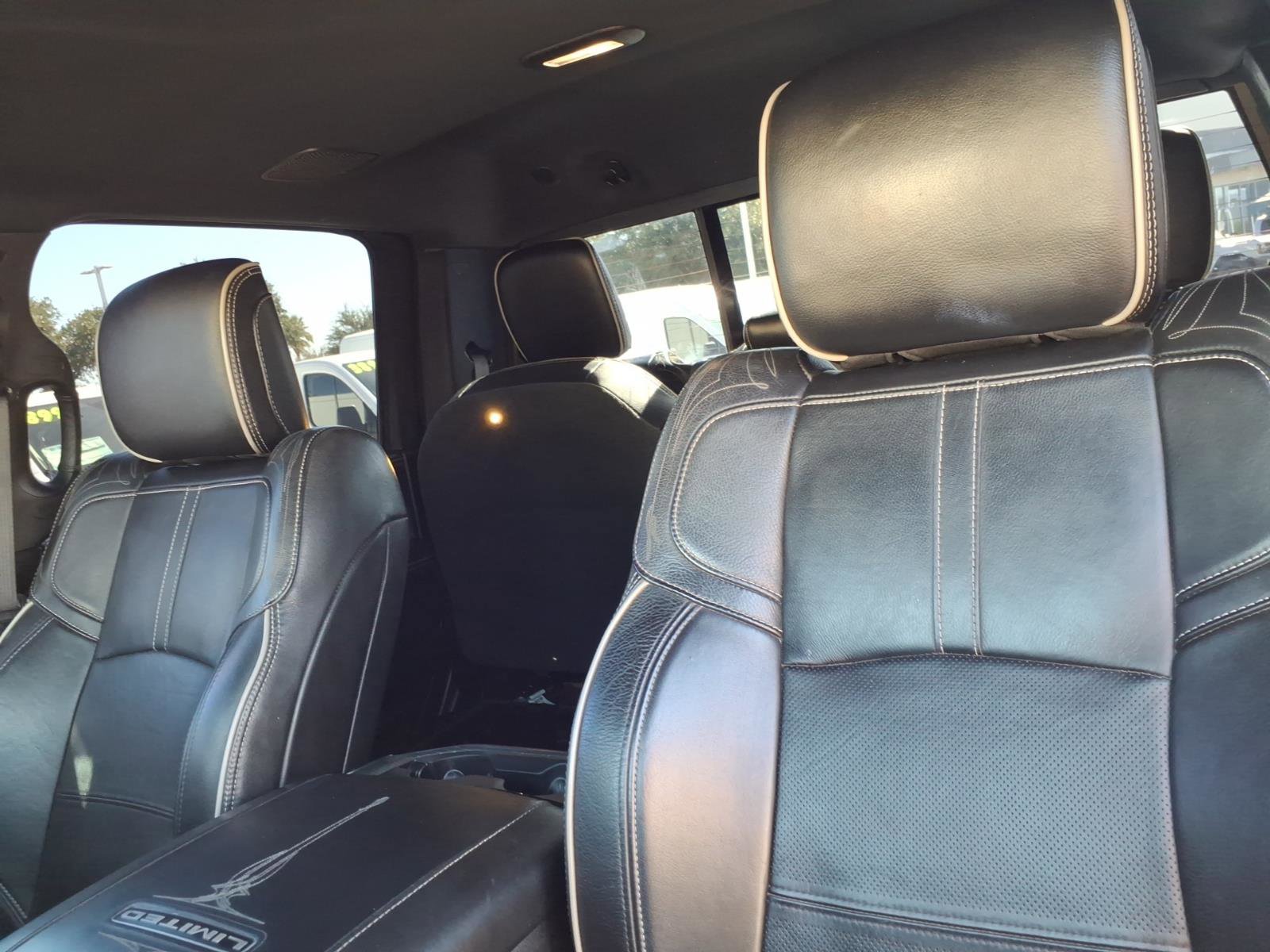 Used 2022 RAM 2500 Limited AWD/4WD image 16