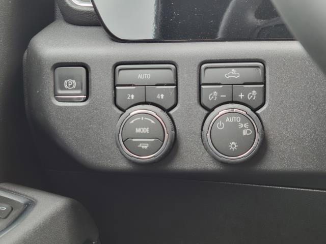 New 2026 Chevrolet Silverado 1500 LT image 12