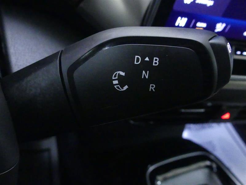 Used 2024 Volkswagen ID.4 Pro image 20