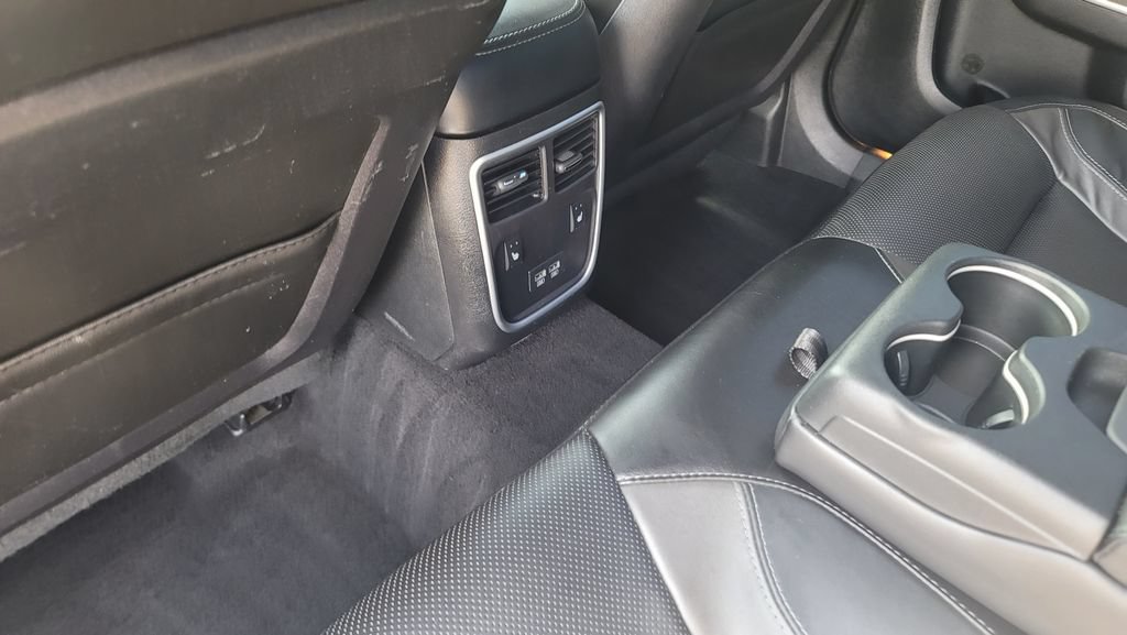 Used 2021 Dodge Charger SXT w/ Leather Interior Group RWD image 26