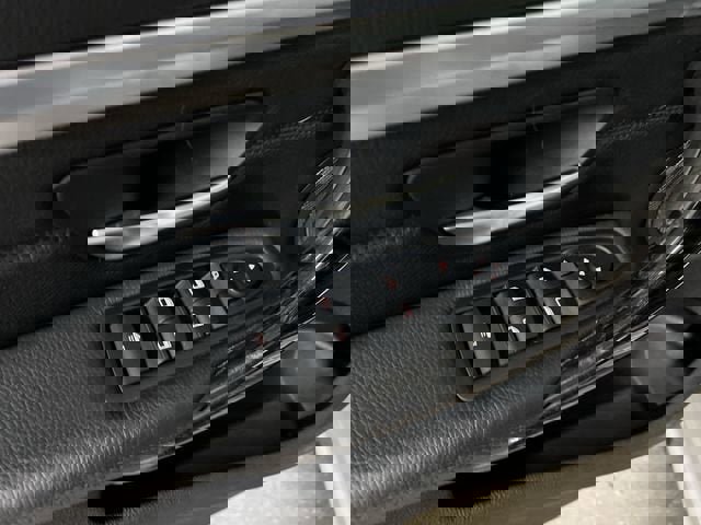 Used 2016 BMW 435i xDrive Convertible image 22