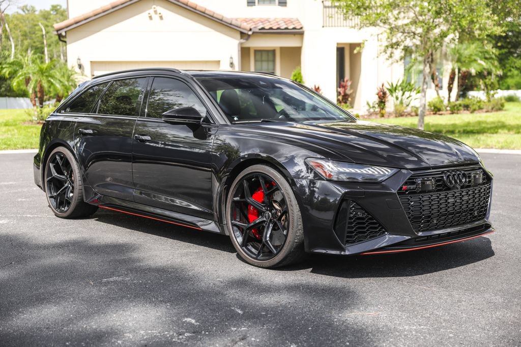 Used 2024 Audi RS 6 performance AWD/4WD image 17