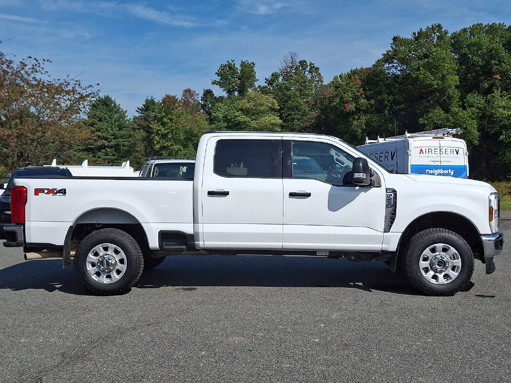 Used 2024 Ford F250 XLT w/ FX4 Off-Road Package AWD/4WD image 7
