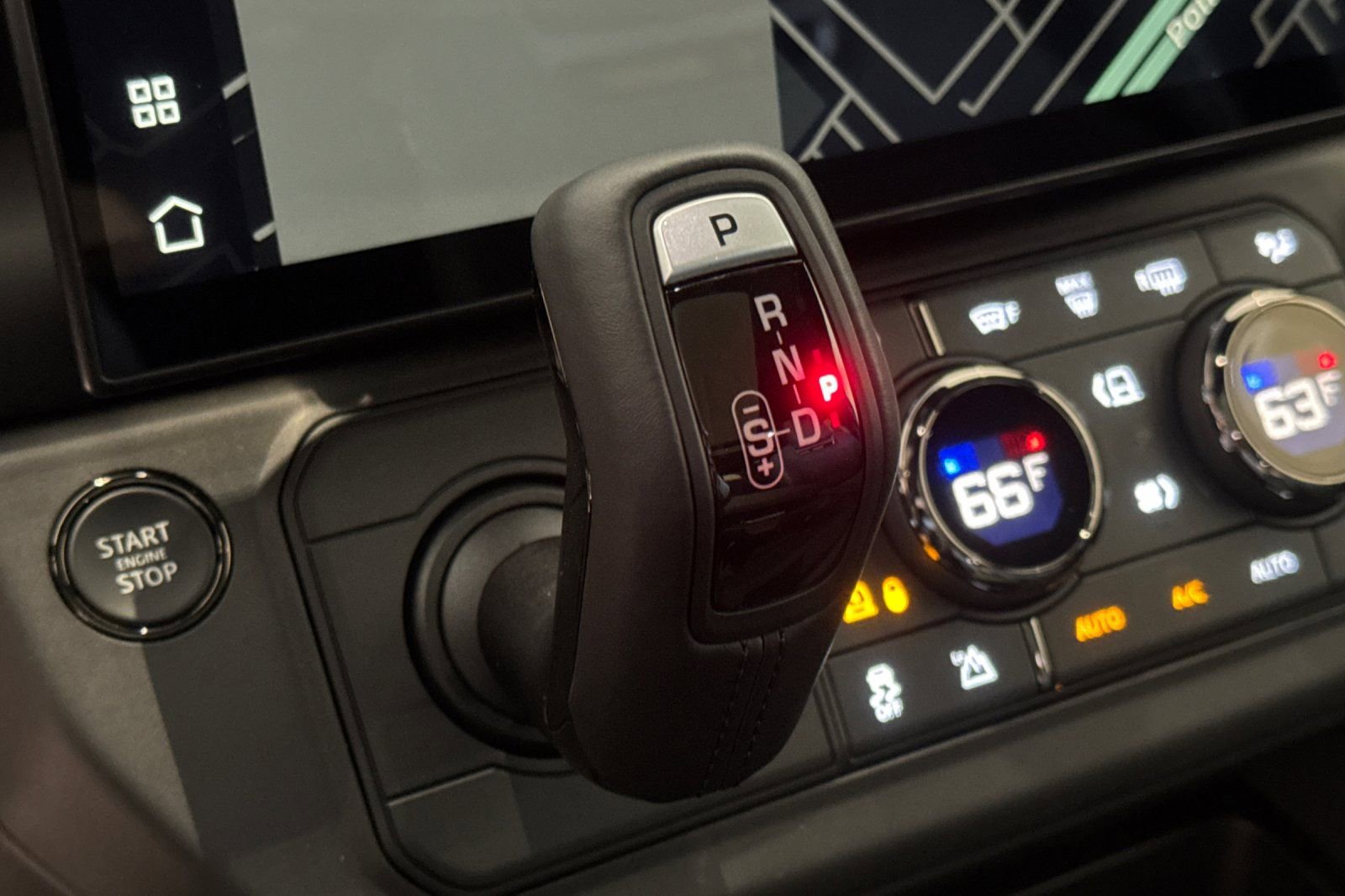 New 2026 Land Rover Defender 110 OCTA image 22