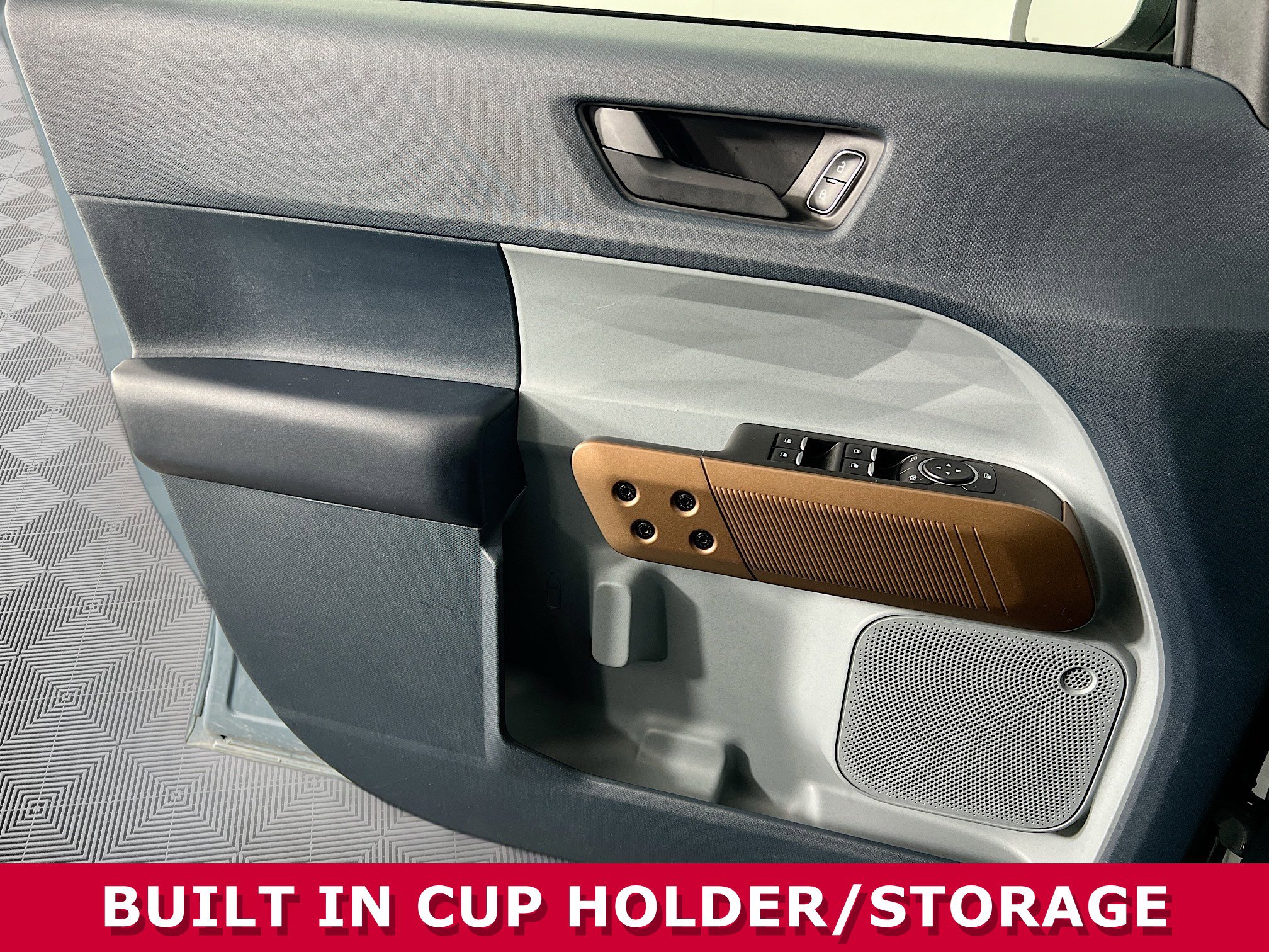 Used 2022 Ford Maverick Lariat image 19