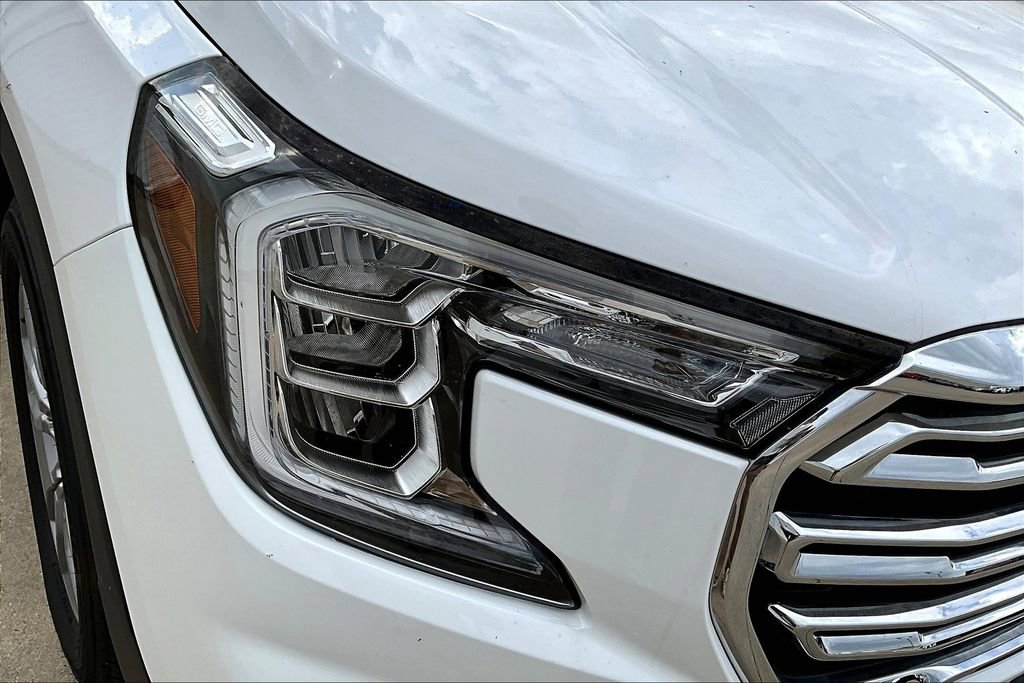 Certified 2024 GMC Terrain SLT image 38