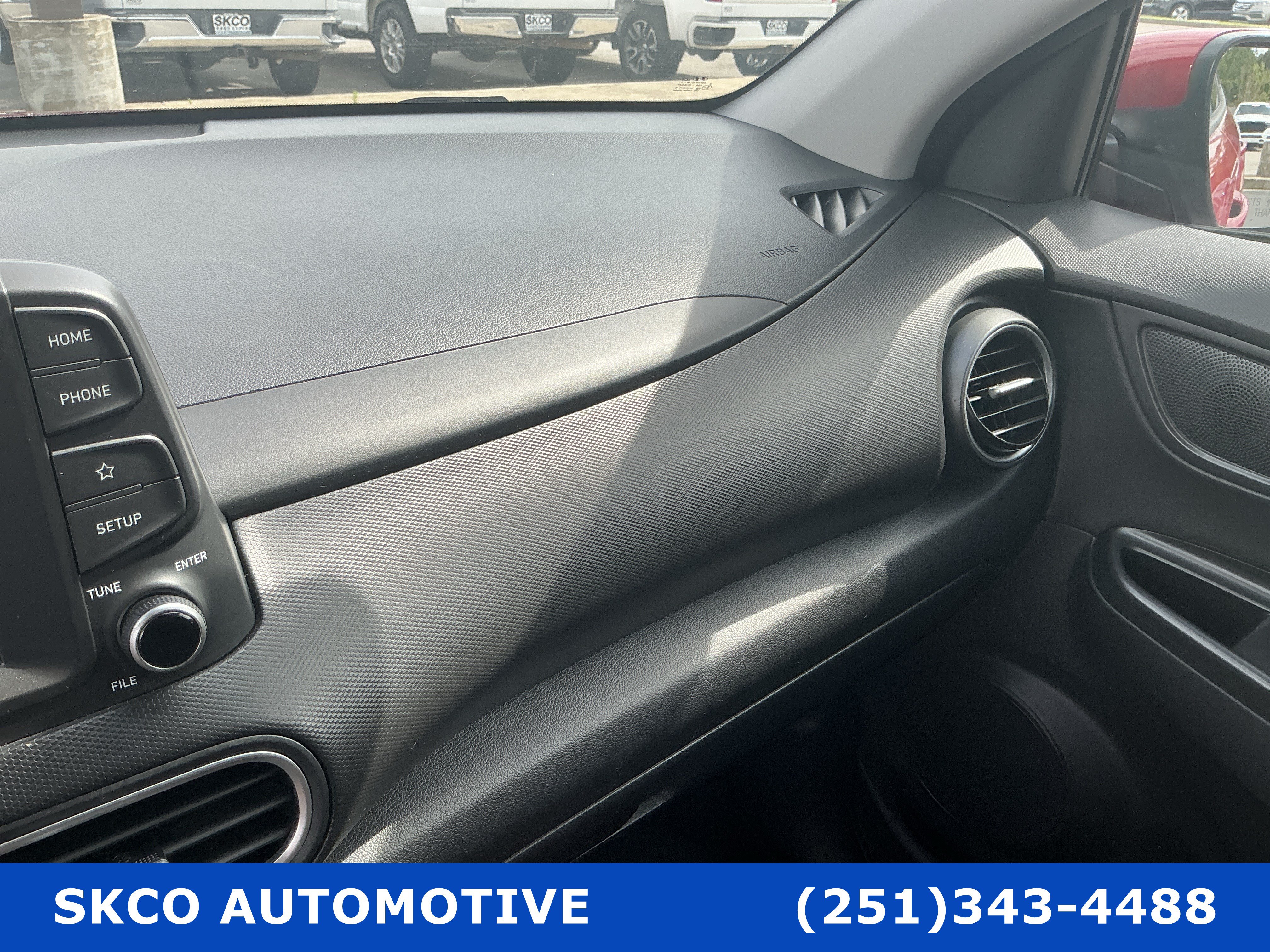 Used 2021 Hyundai Kona Limited AWD/4WD image 24
