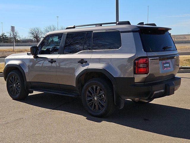 Used 2024 Toyota Land Cruiser image 8