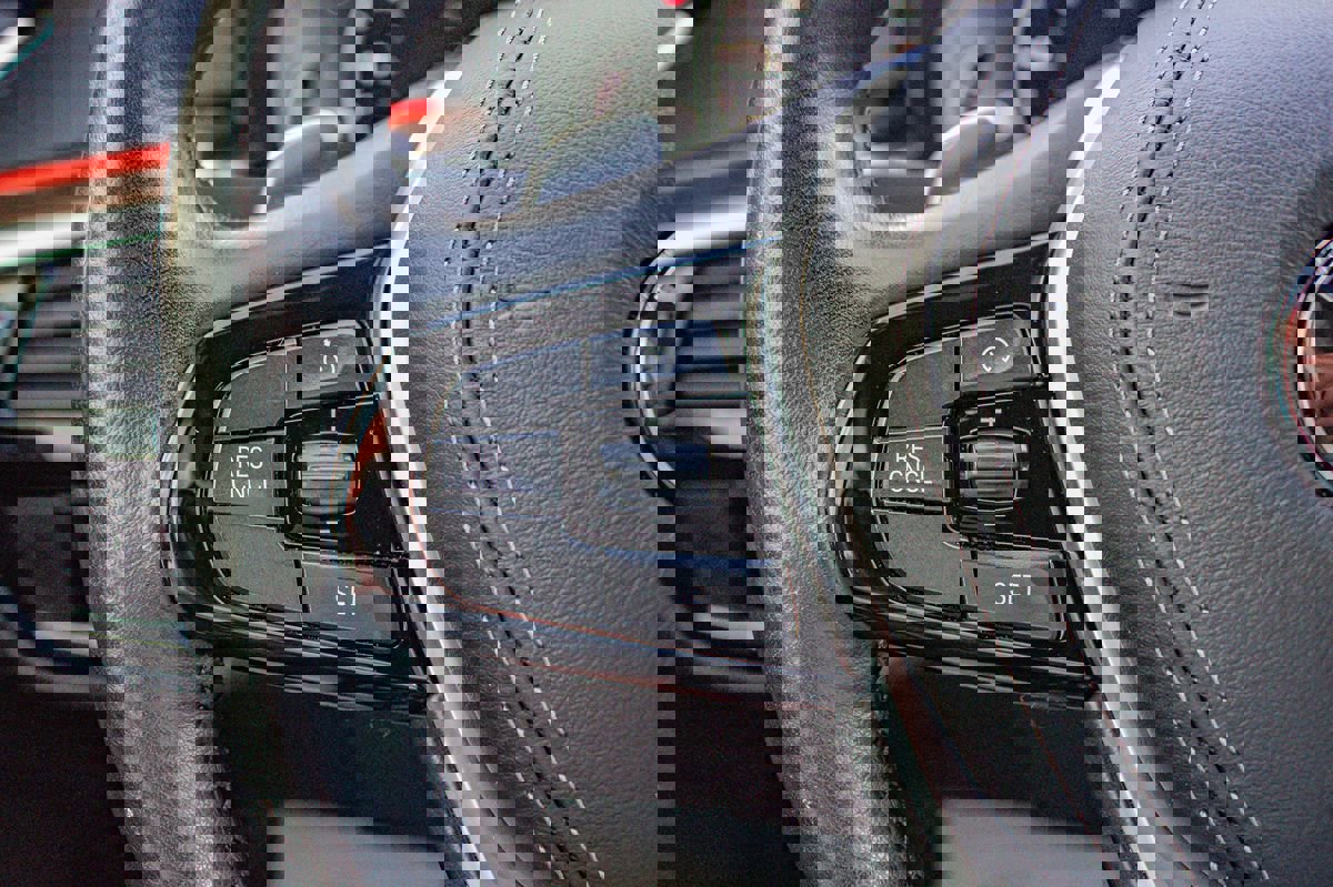 Used 2019 BMW 530i xDrive w/ Premium Package image 24