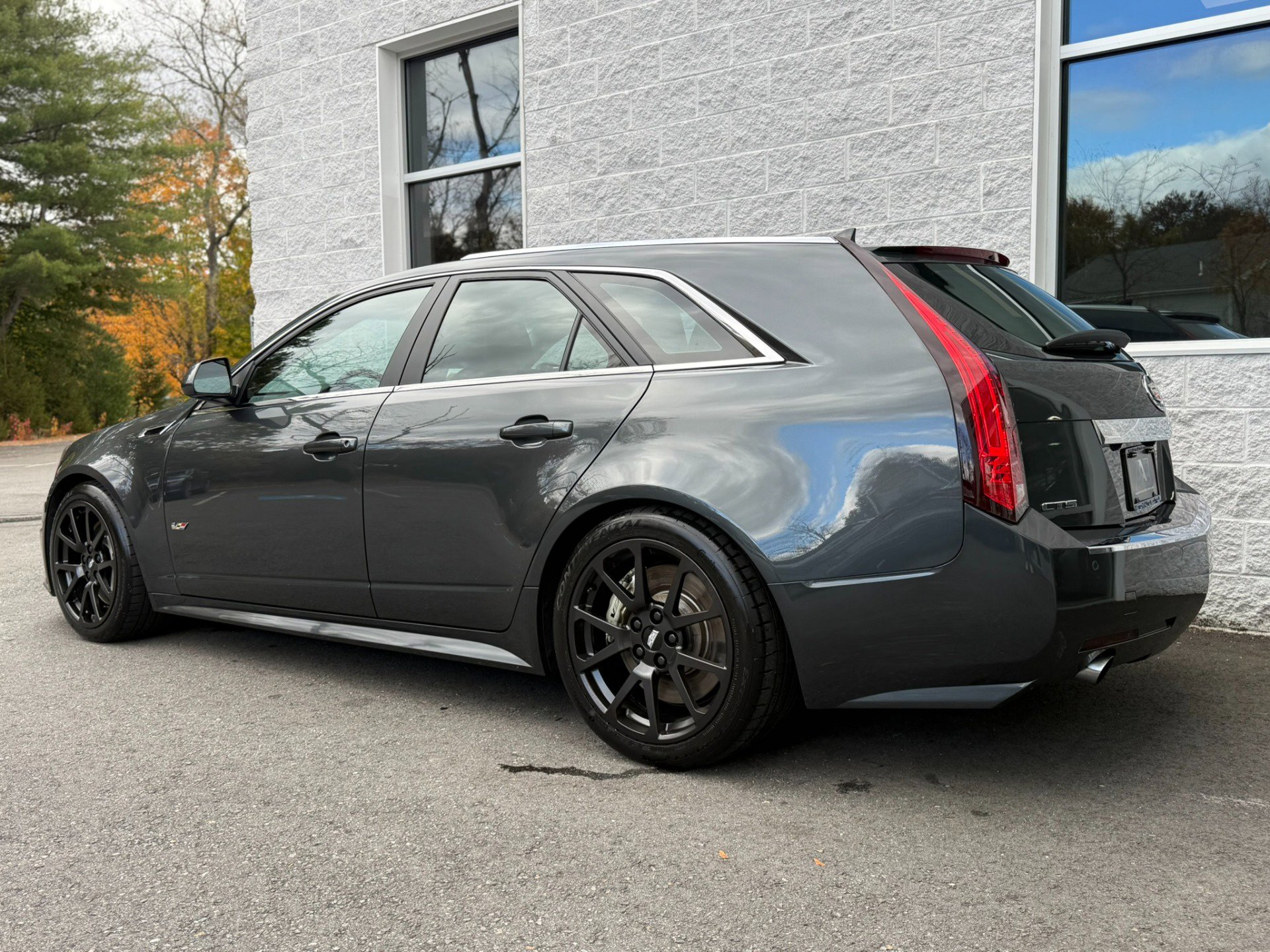 Used 2014 Cadillac CTS V image 7