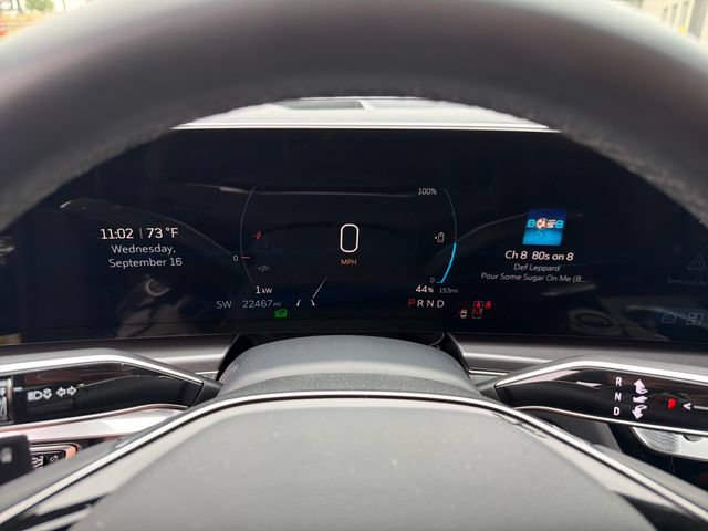 Certified 2024 Cadillac Lyriq Tech w/ Driver Assist Package AWD/4WD image 15