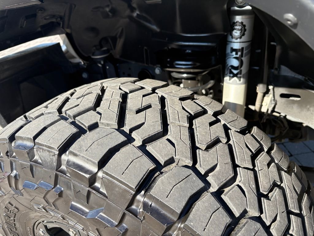 Used 2020 Jeep Gladiator Sport w/ Quick Order Package 24S image 44