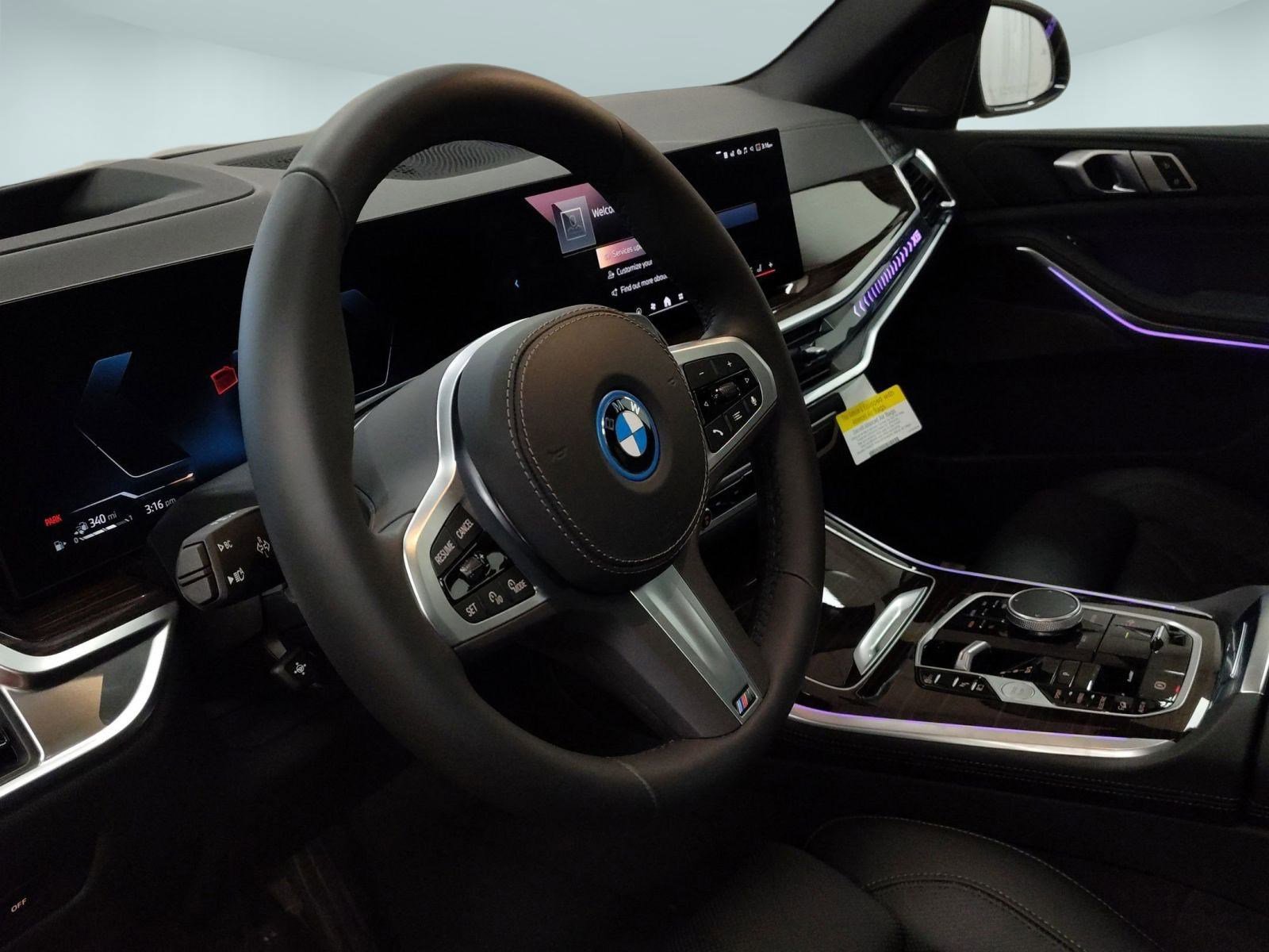 New 2026 BMW X5 xDrive50e w/ M Sport Package image 19