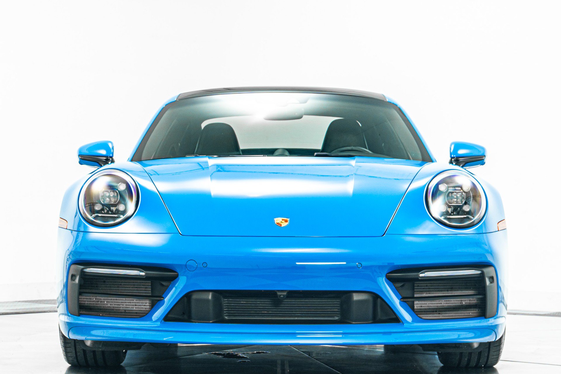 Used 2023 Porsche 911 Carrera 4S AWD/4WD image 4