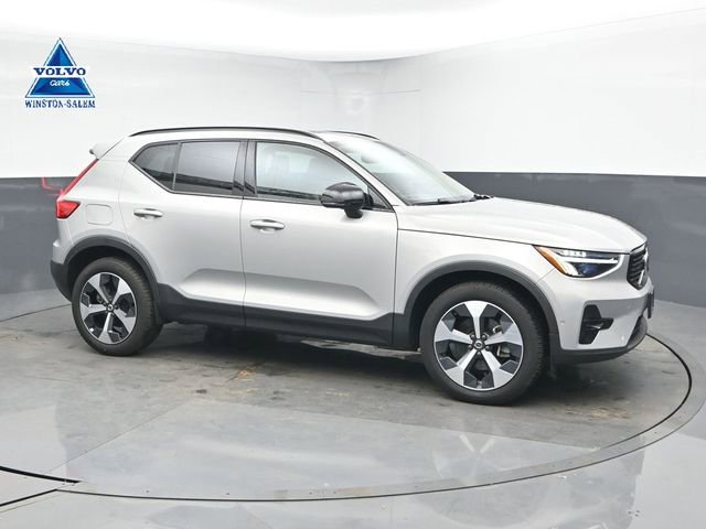 Used 2023 Volvo XC40 B5 Plus w/ Driver Assist Package