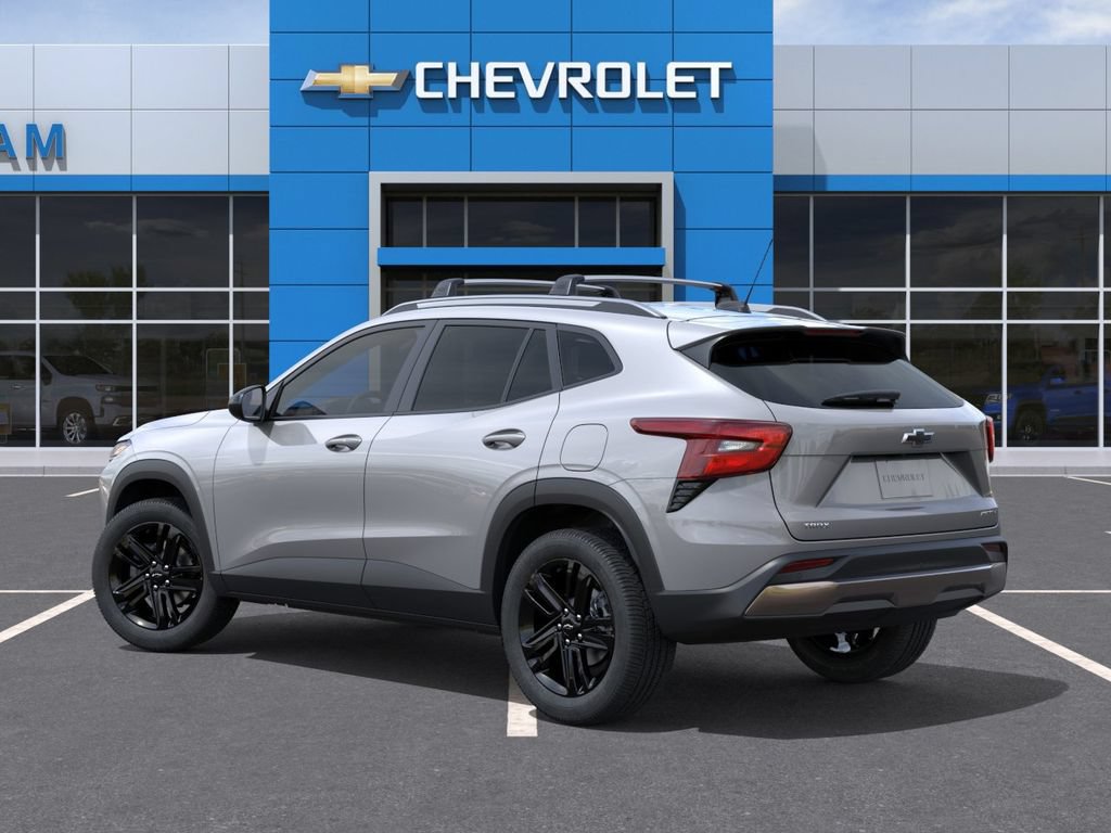 New 2026 Chevrolet Trax ACTIV w/ Sunroof Package FWD image 3
