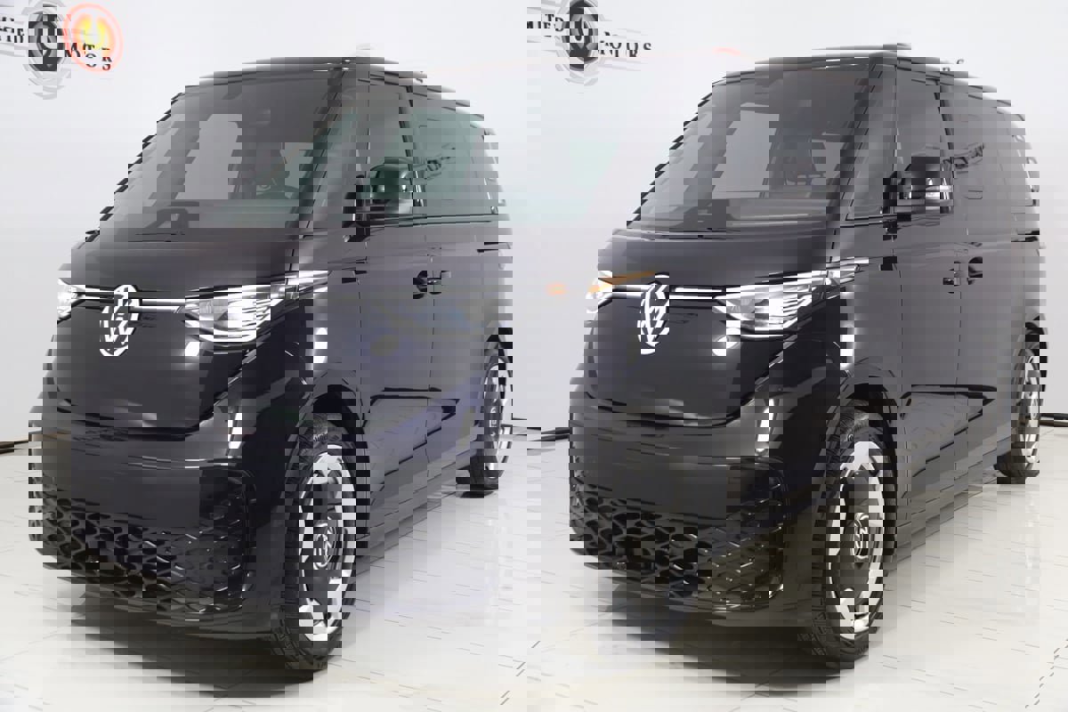 Used 2025 Volkswagen ID. Buzz Pro S image 5