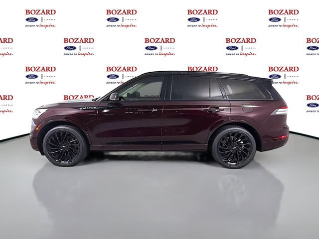Certified 2024 Lincoln Aviator Black Label AWD/4WD image 5