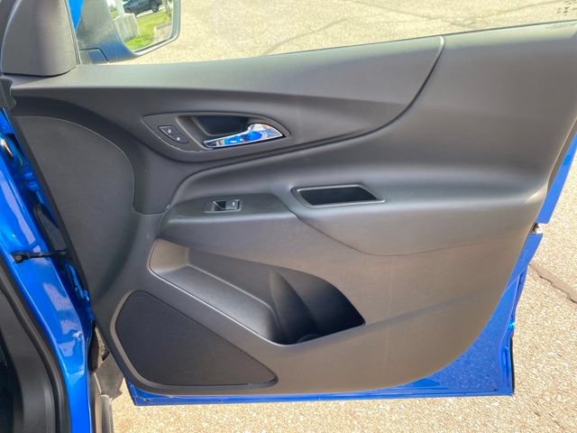 Used 2024 Chevrolet Equinox LT FWD image 31