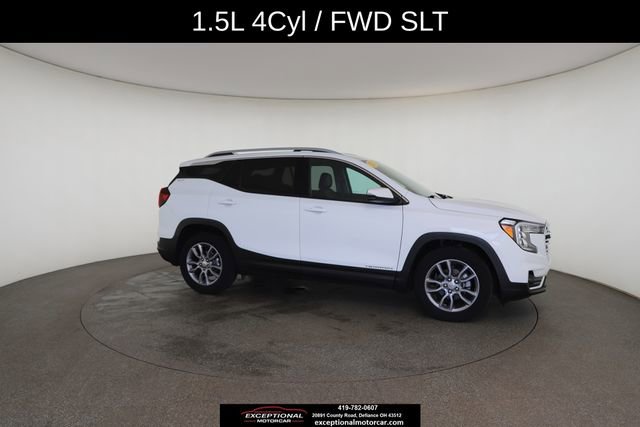 Used 2023 GMC Terrain SLT image 25