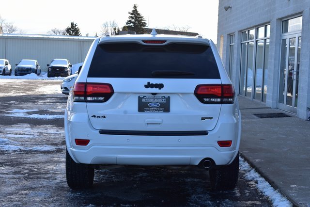 Used 2018 Jeep Grand Cherokee Altitude image 5