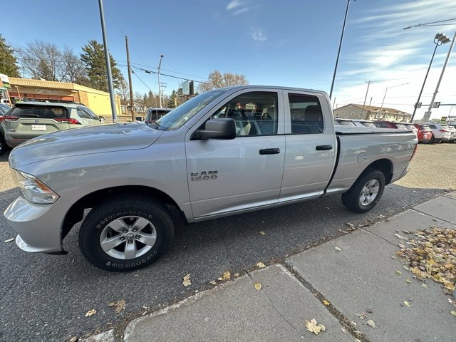 Used 2017 RAM 1500 Express image 4