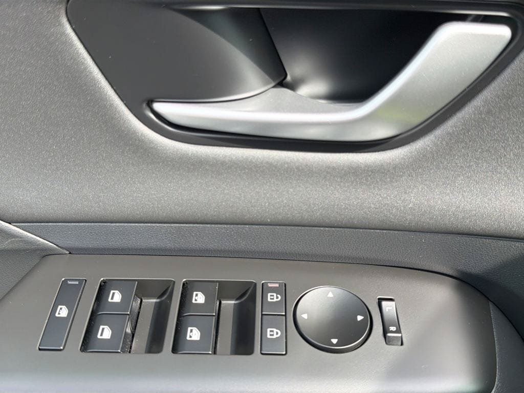 Certified 2024 Hyundai Kona Limited AWD/4WD image 16