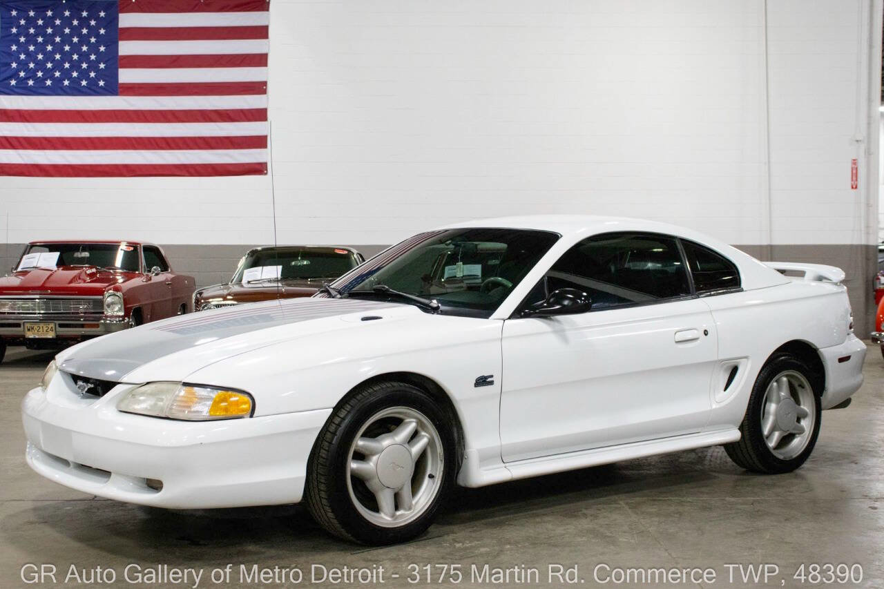 Used 1995 Ford Mustang GT image 1
