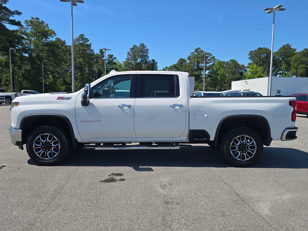 Used 2023 Chevrolet Silverado 2500 LTZ w/ LTZ Plus Package AWD/4WD image 6
