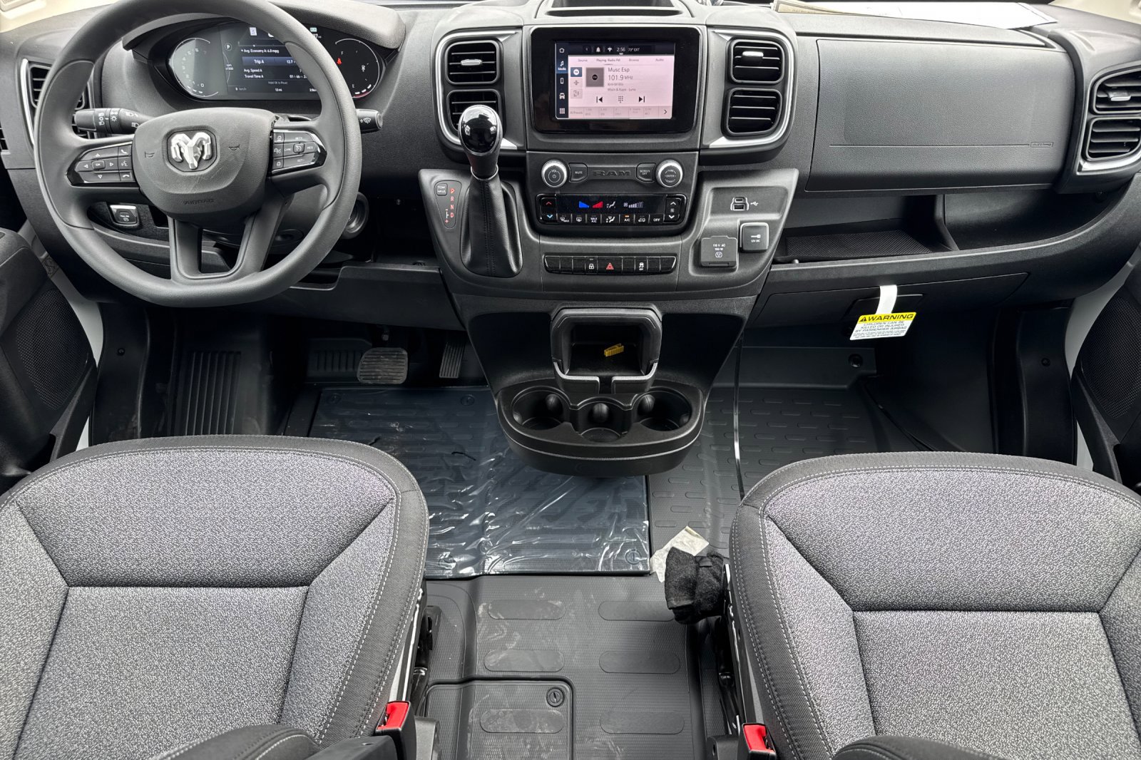 New 2026 RAM ProMaster 2500 w/ Quick Order Package 22G SLT image 11