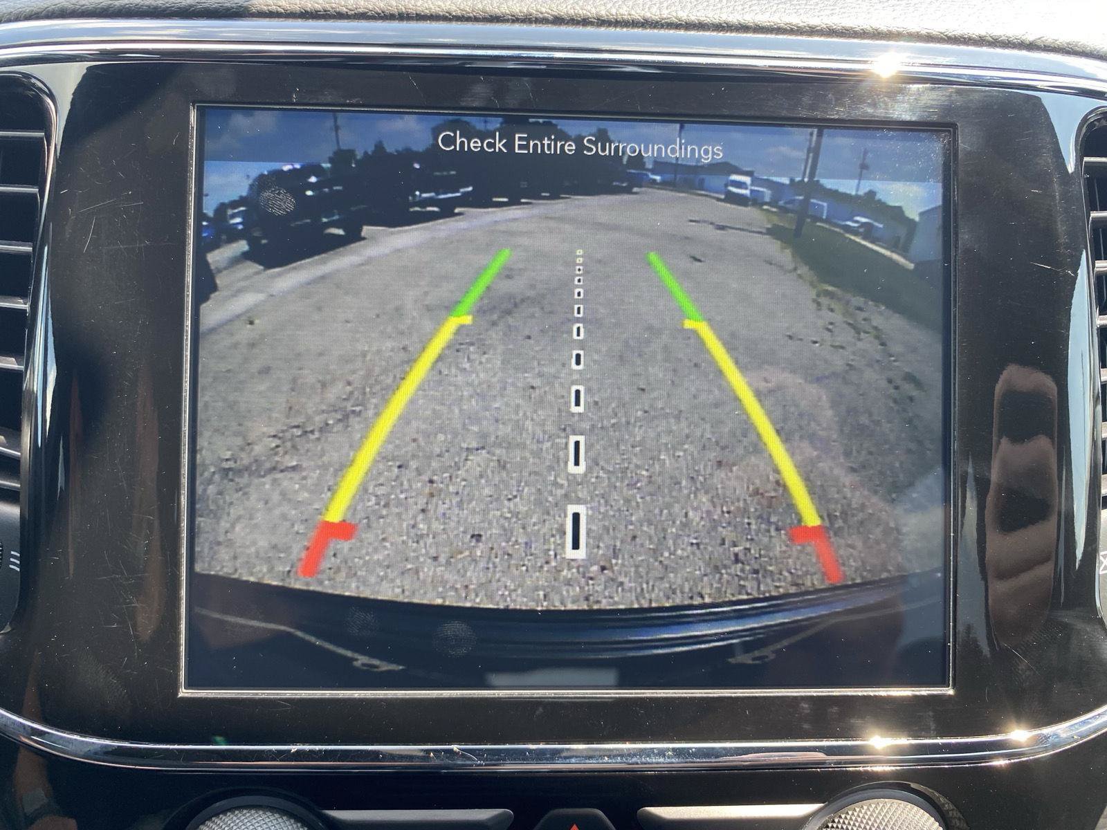 Used 2019 Jeep Grand Cherokee Altitude AWD/4WD image 22