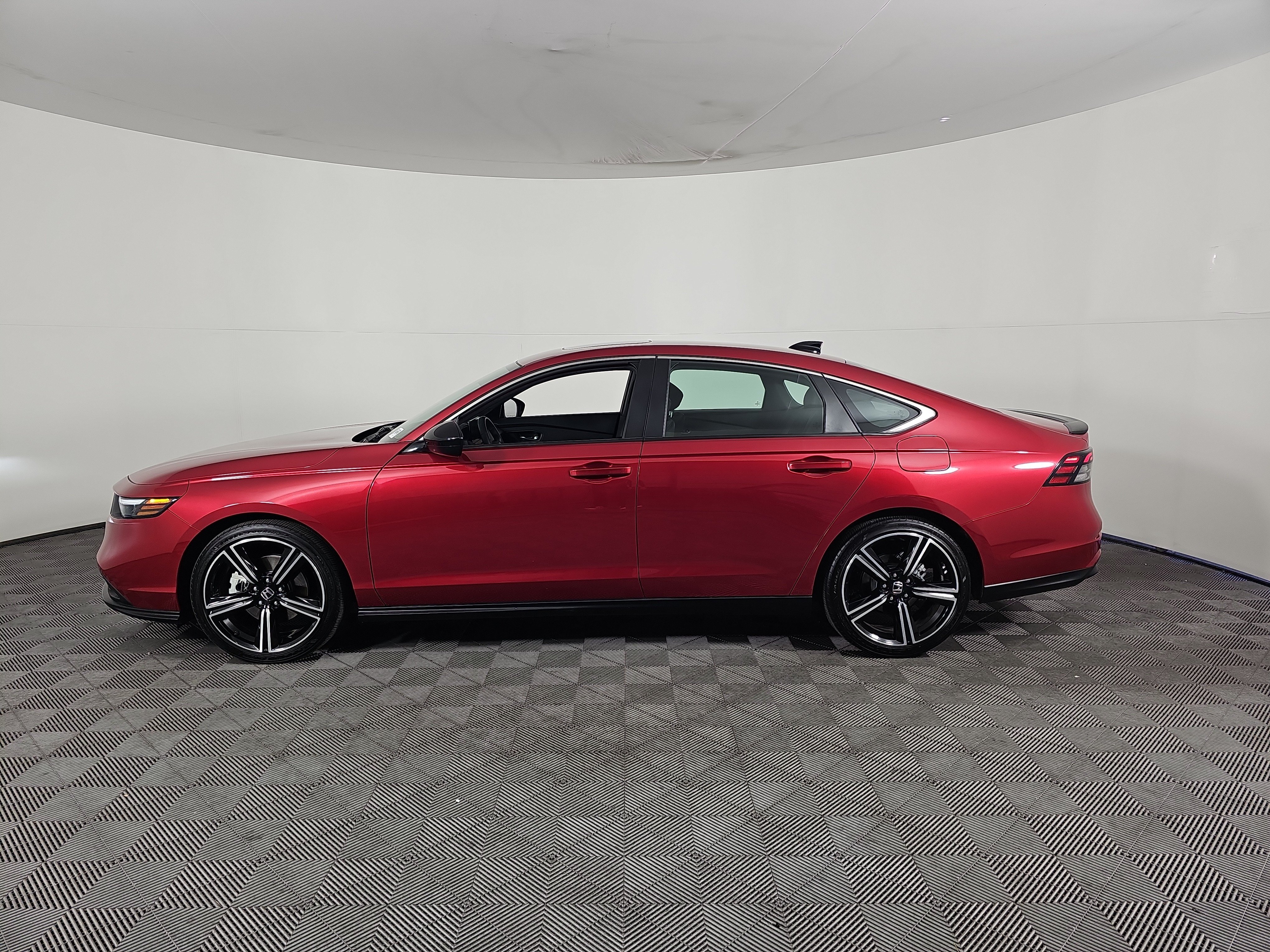 Certified 2024 Honda Accord Sport image 7